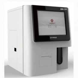 Гематологічний ветеринарний аналізатор Dymind DH33 Vet. Пристрій білого кольору з великим чорним сенсорним екраном. На екрані вказано назву моделі DH33 та логотип Dymind. Аналізатор призначений для автоматичного дослідження крові тварин